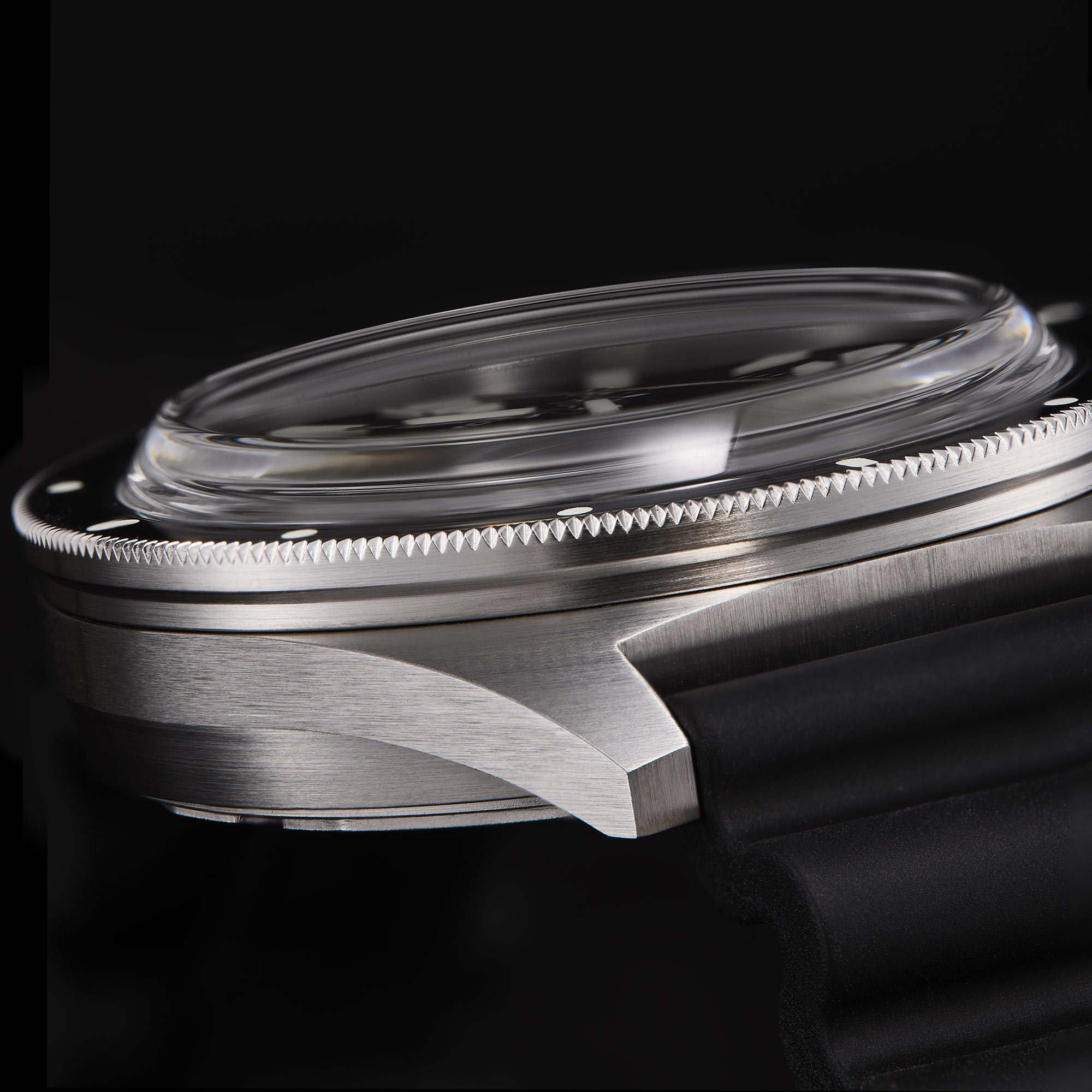 PH-2 LIP homage diver watches