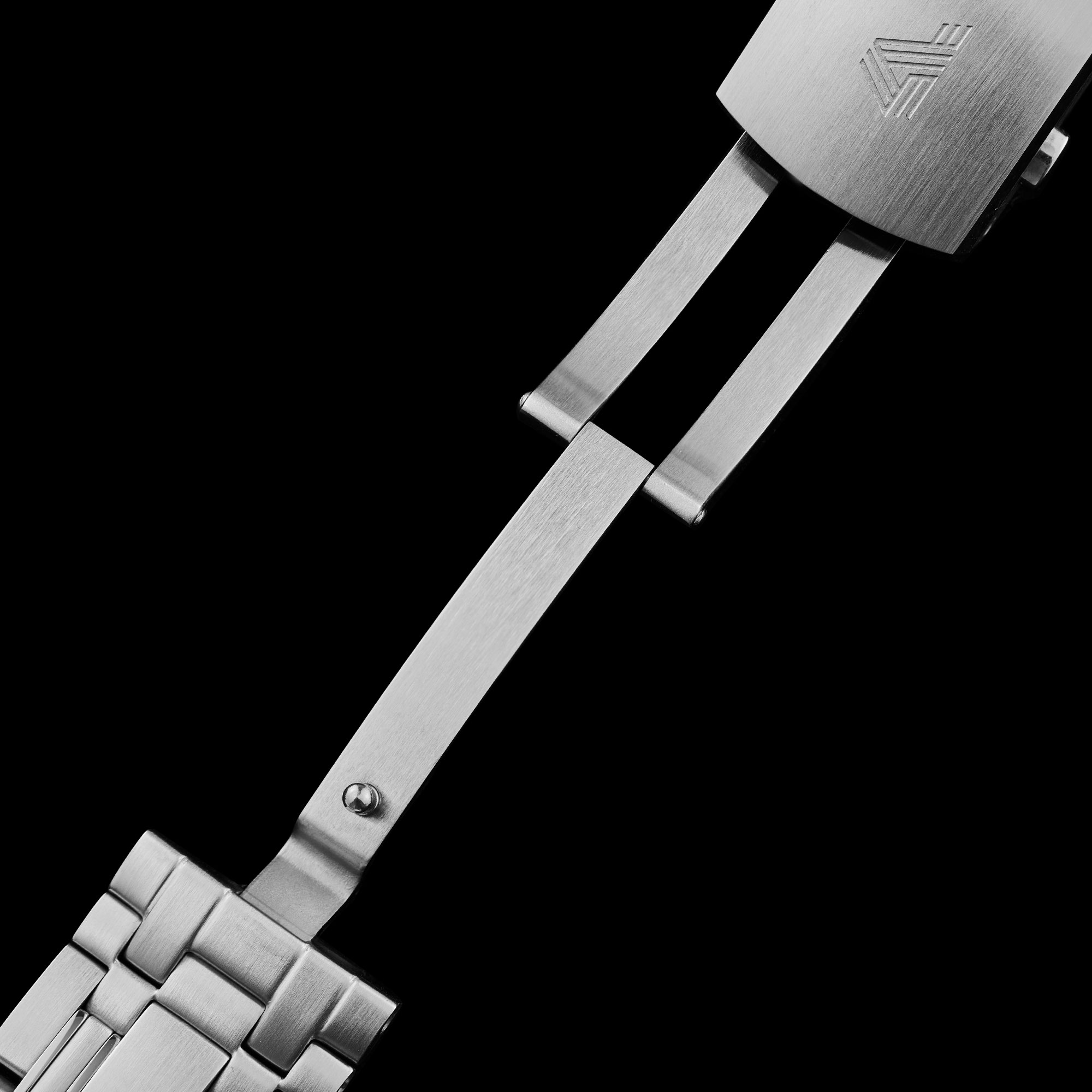 PH-6  with bracelet (black dial)