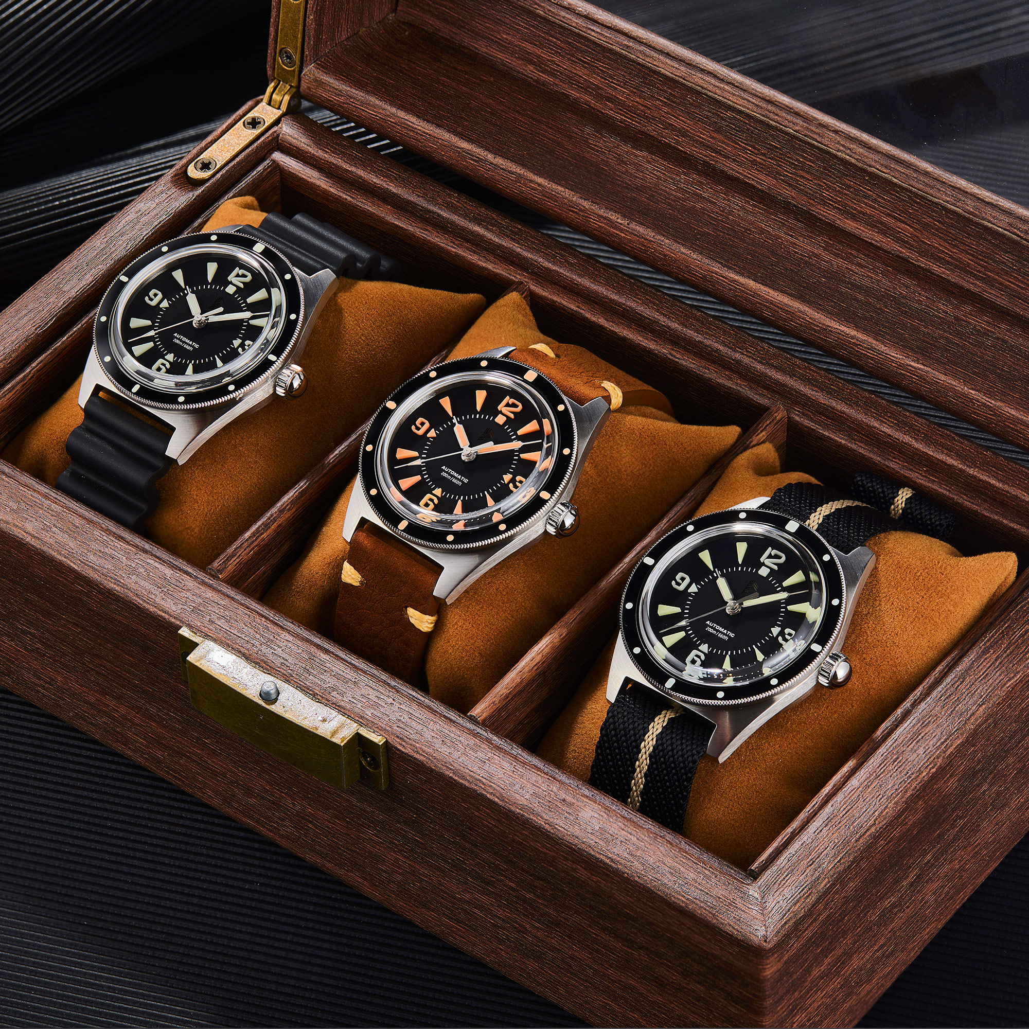 PH-2 LIP homage diver watches orange