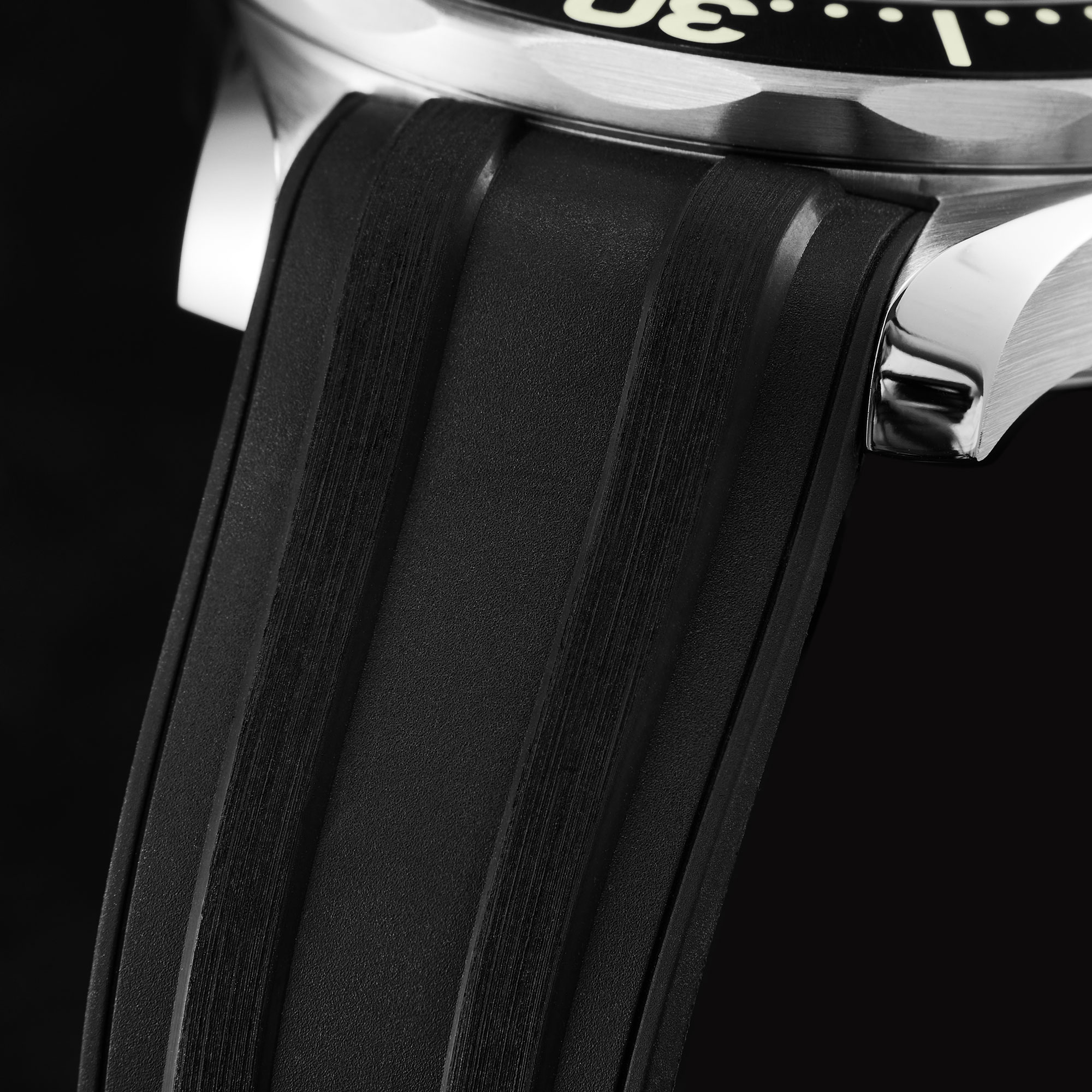 PH-6  with FKM strap (black dial)