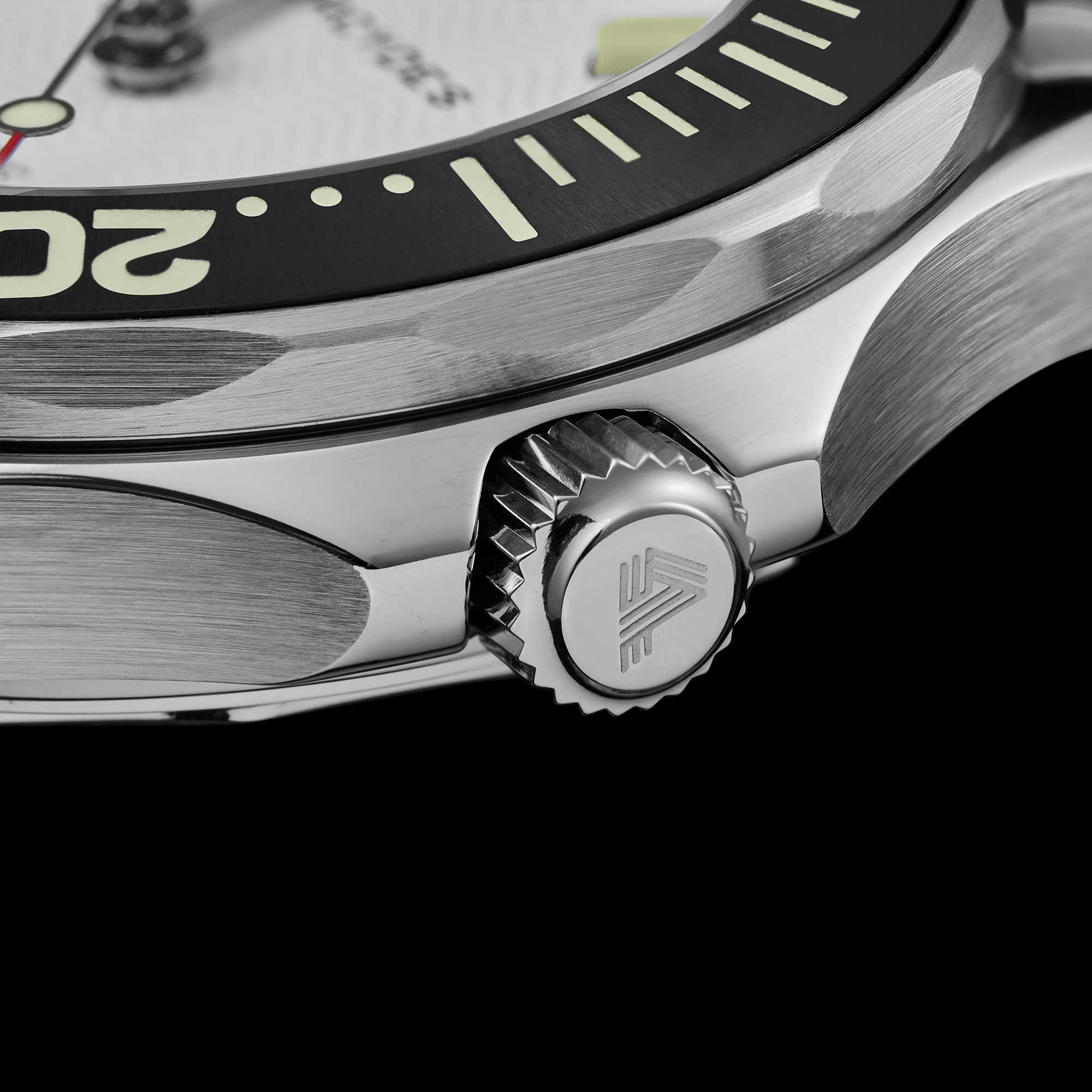 PH-6  with bracelet (white dial)