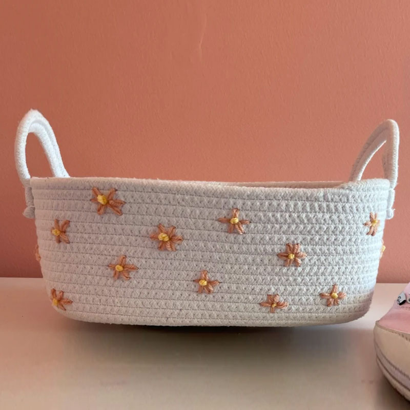 Baby Custom Name Basket with Daisy design