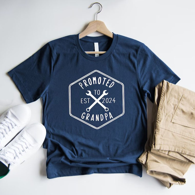 Promoted to Grandpa 2024 Pregnancy Announcement TShirt