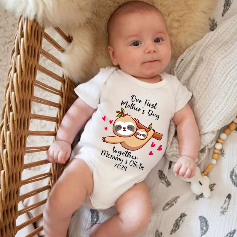 [Baby Bodysuit]First Mother's Day Shirt Sloth  Mom Baby Tee