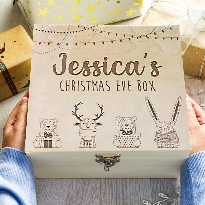 Engraved Winter Animals Natural Christmas Eve Box