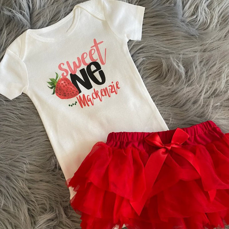 [Baby Bodysuit]Sweet One Strawberry Birthday Onesie