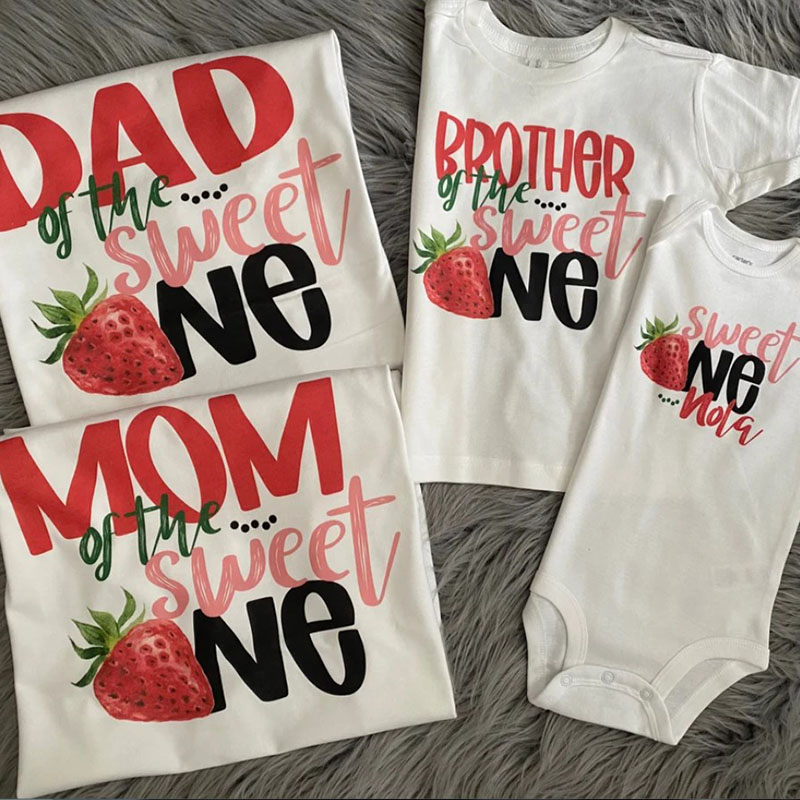 [Baby Bodysuit]Sweet One Strawberry Birthday Onesie
