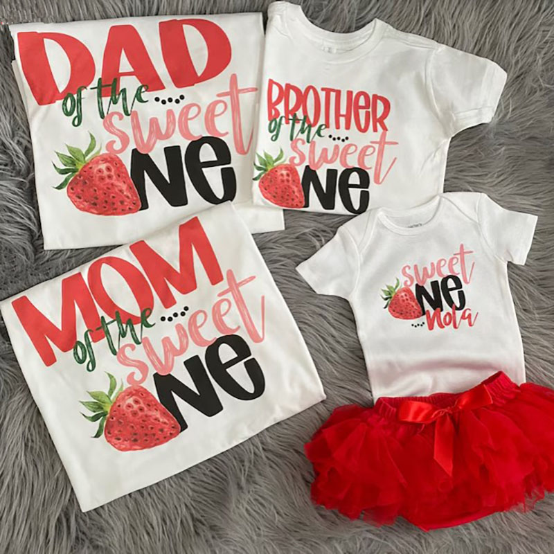 [Youth Shirt / 2-14 Years]Sweet One Strawberry Birthday Youth Shirt