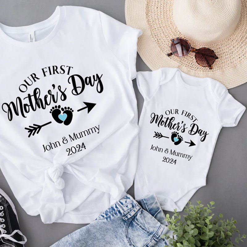 [Baby Bodysuit]Our First Mothers Day Baby Footprint Bodysuit