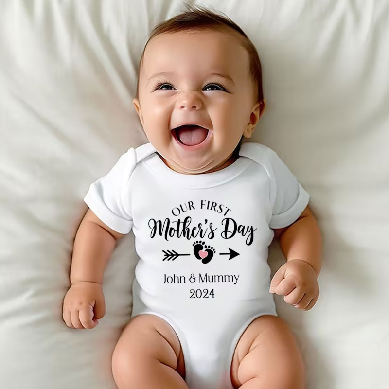 [Baby Bodysuit]Our First Mothers Day Baby Footprint Bodysuit