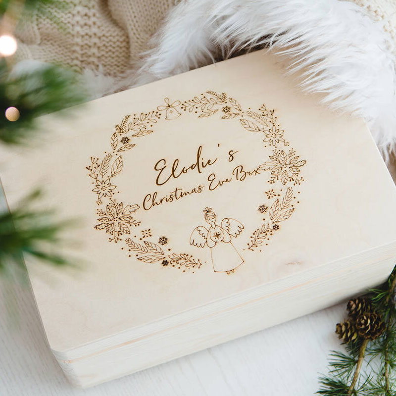 Winter Animals Natural Engraved Christmas Eve Box