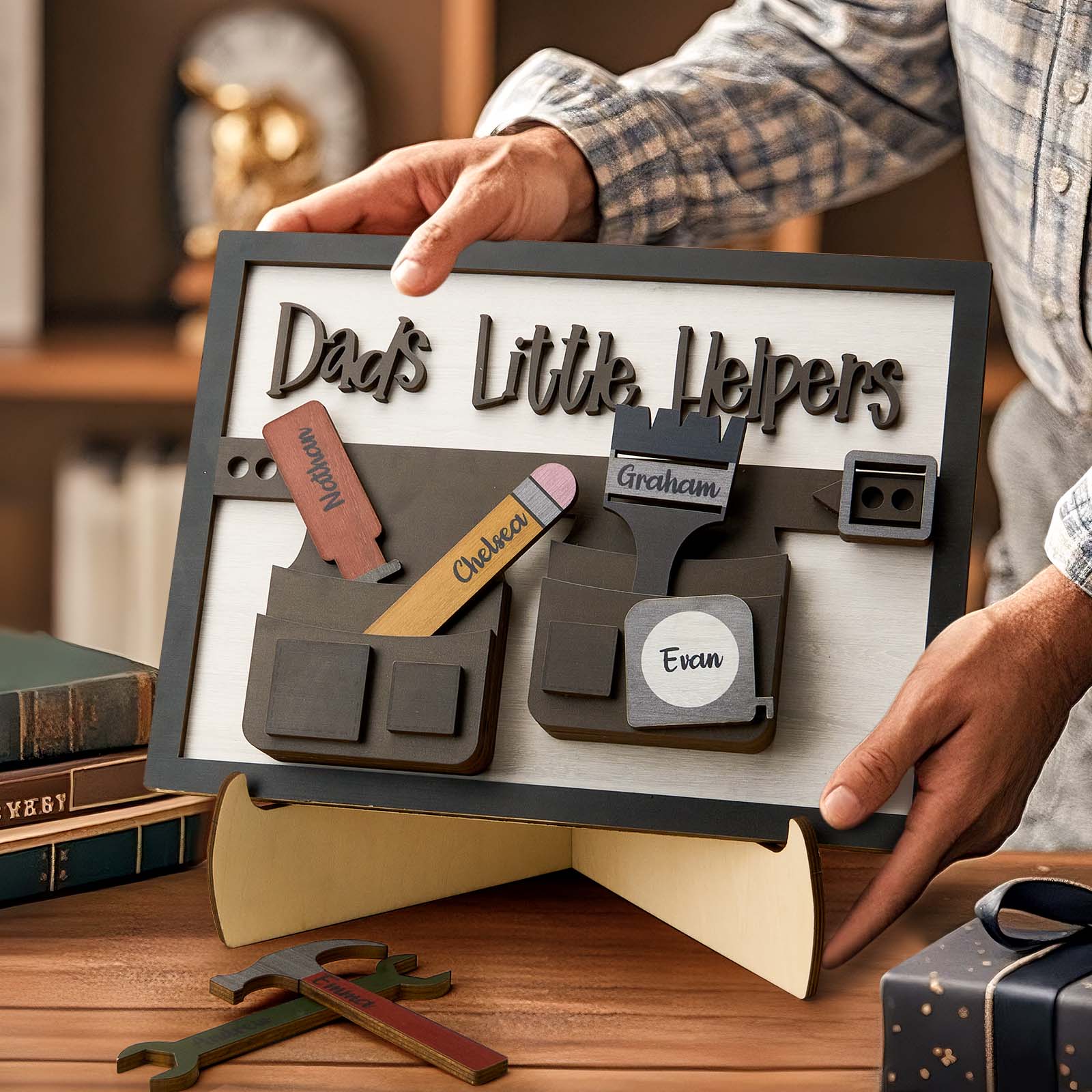 Personalized “Dad’s Little Helpers” Tool Stand – Custom Wood Sign with Kids’ Names
