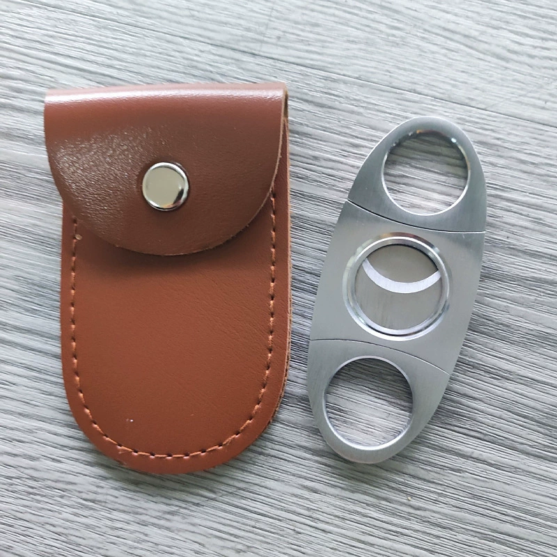 Cigar cutter stainless steel + leather case