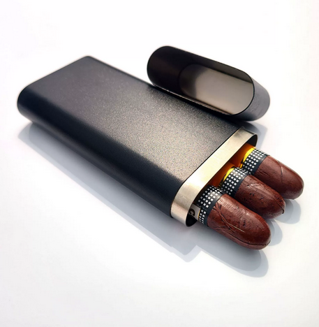 Heavy-Duty Stainless Cigar Case – Stylish Protection for 3 Cigars