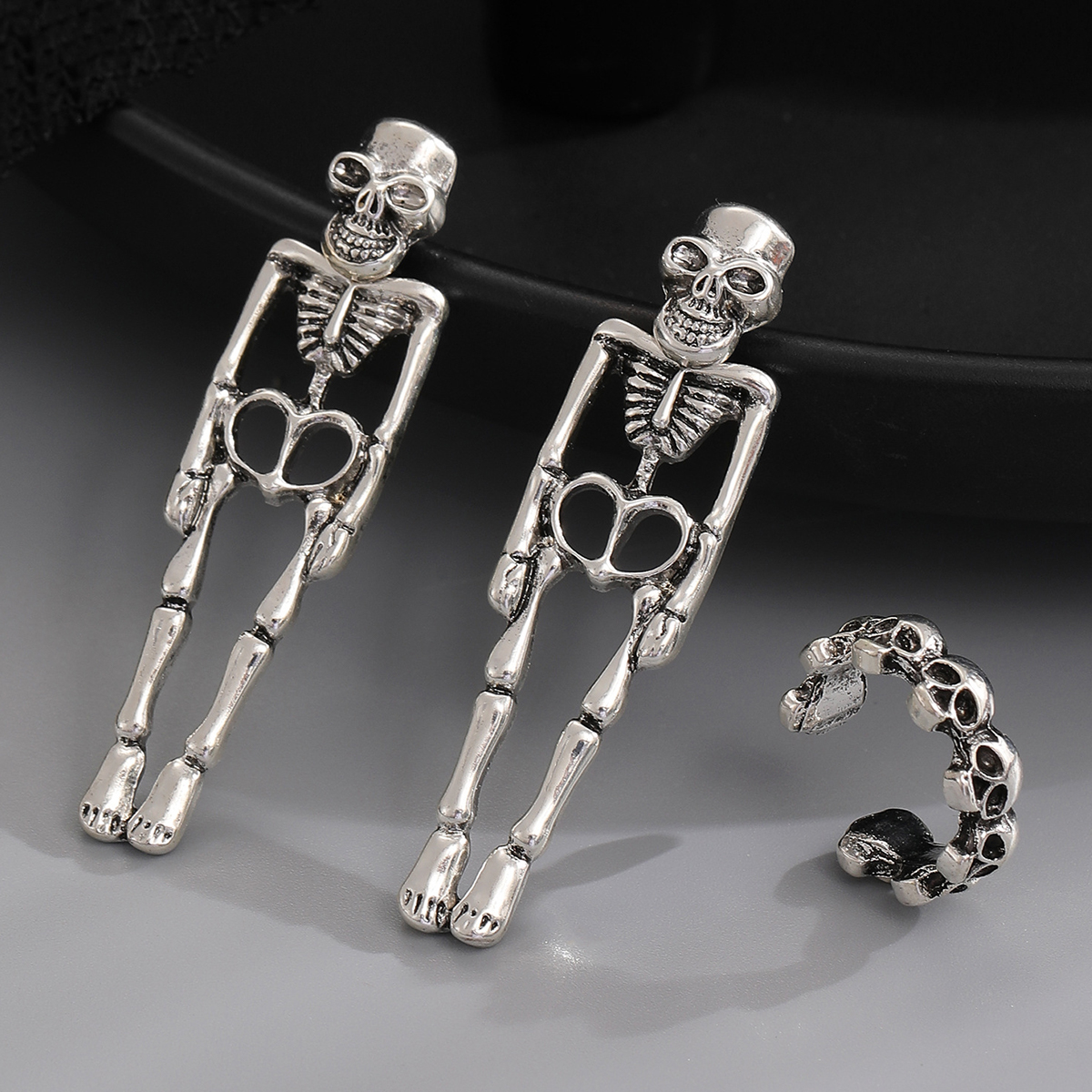 Gothic Skeleton Drop Earrings, Dark Punk Skeleton Ear Clips, Halloween Statement Earrings