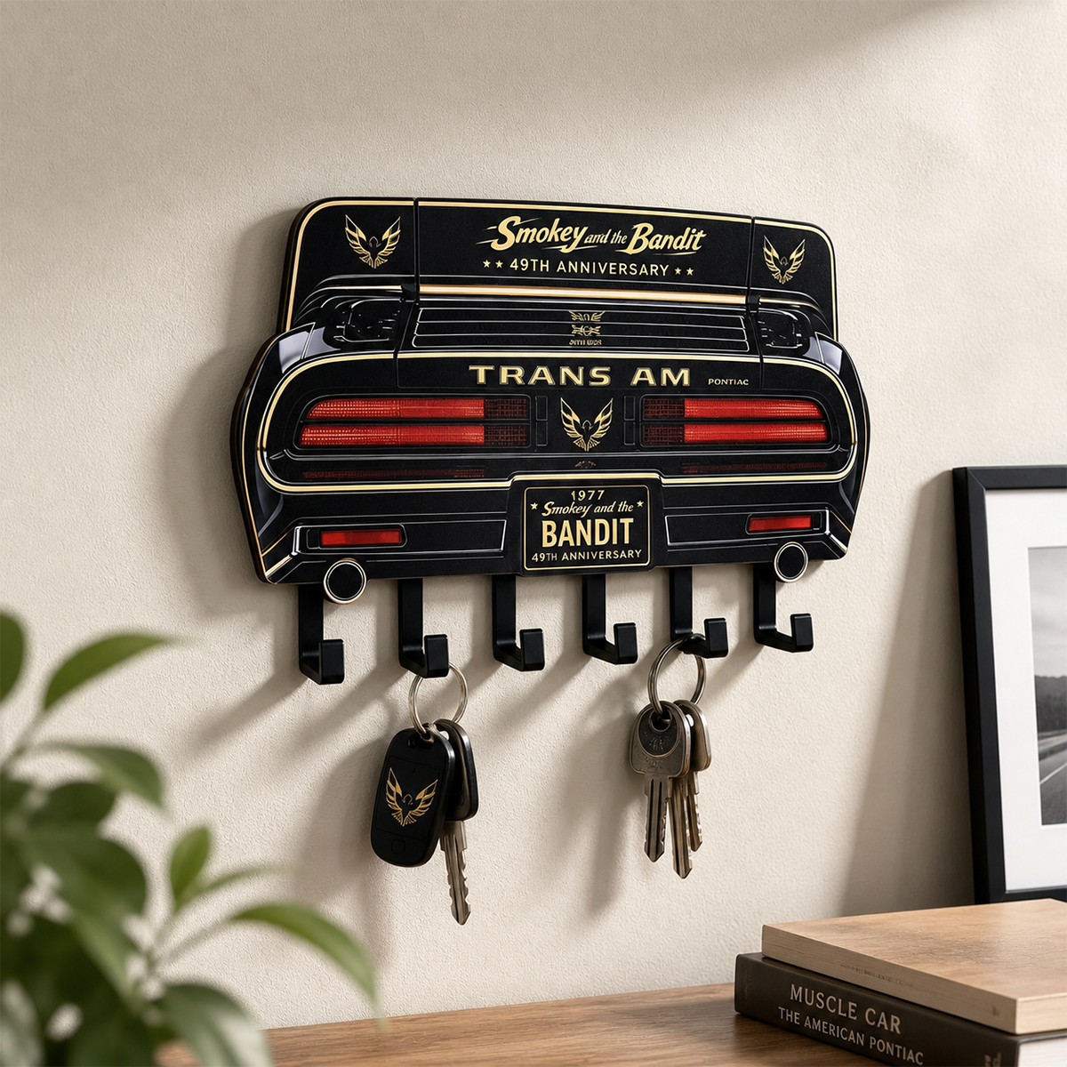 Classic Car Key Hook Wall Mount Vintage Style Key Holder Decorative Wall Hook Gift for Car Lovers