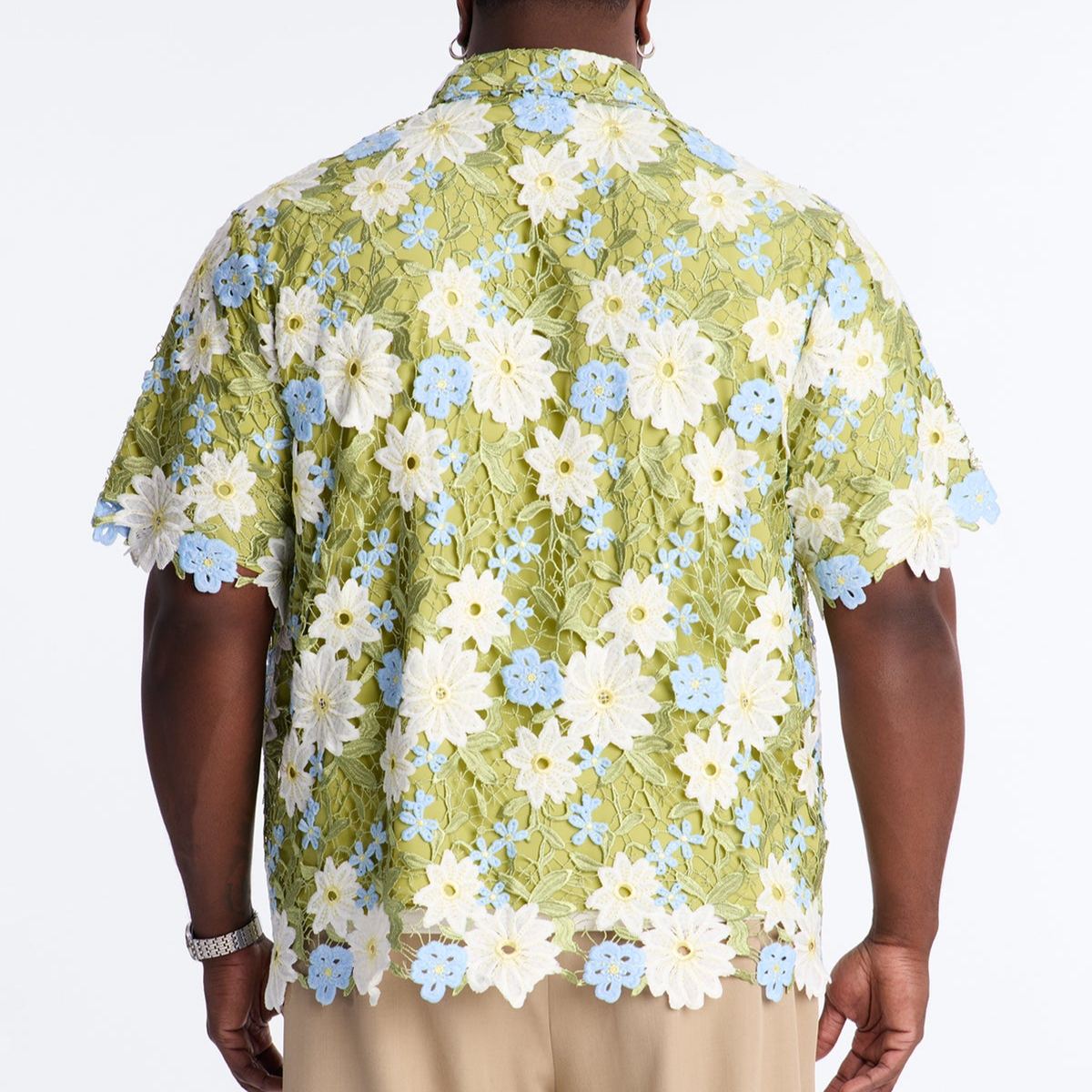Men's Hawaiian Floral Shirt – Relaxed Fit Tropical Button Up for Beach & Vacation