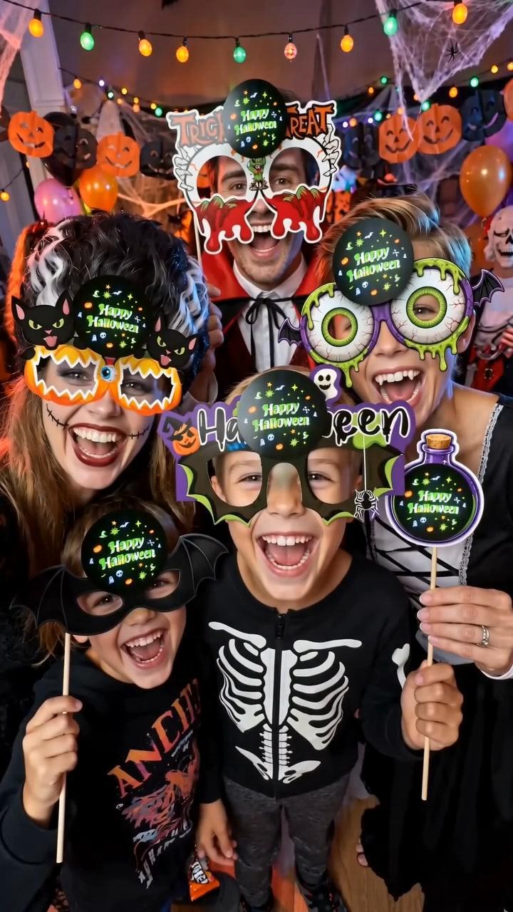 Halloween Light-Up Photo Prop Card – Glowing Festival Party Decoration for Spooky Photos and Holiday Celebrations