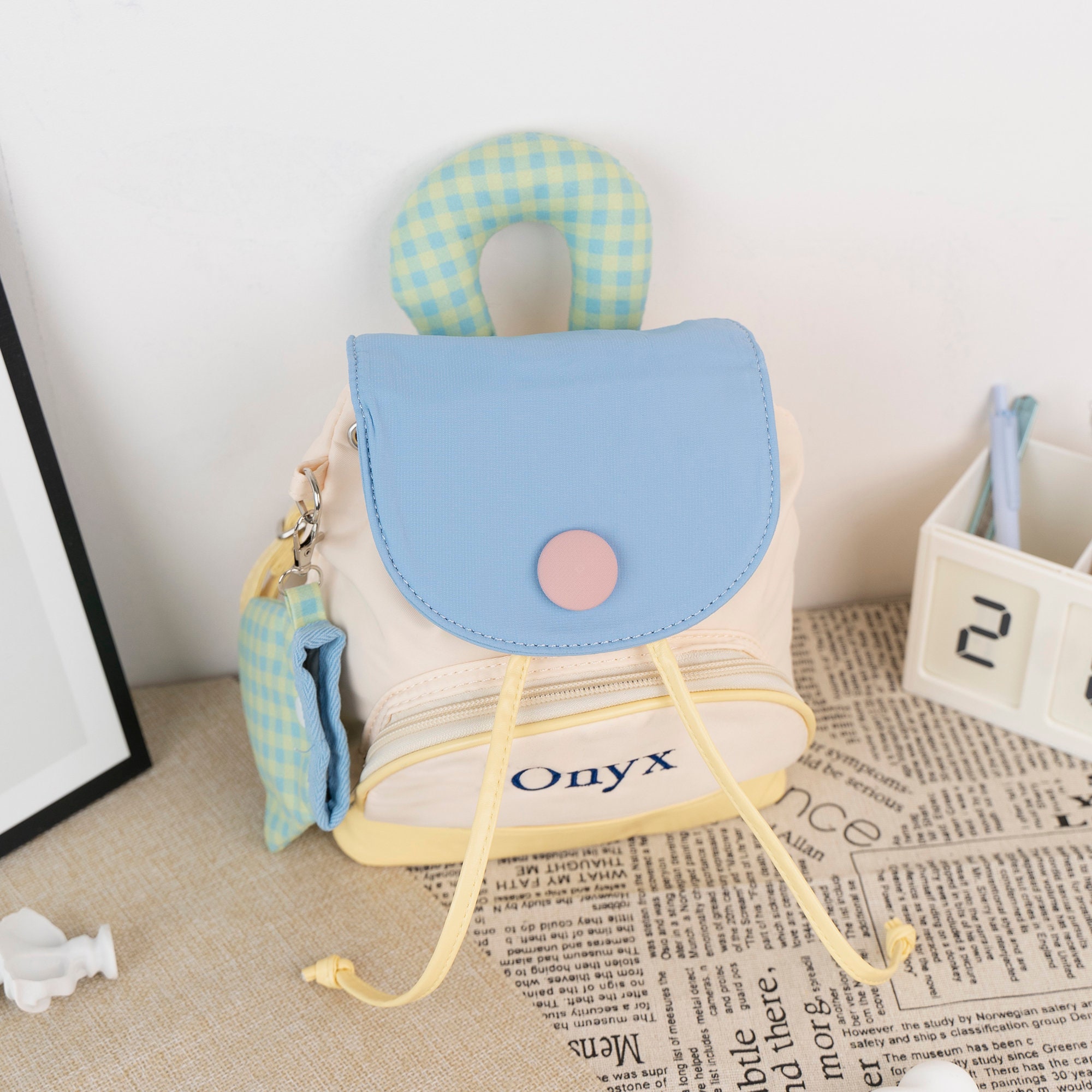 Personalized Embroidery Kid Pop Color Canvas Backpack