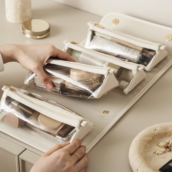 Personalized Multifunctional Birth Flowers Roll-Up Makeup Bag