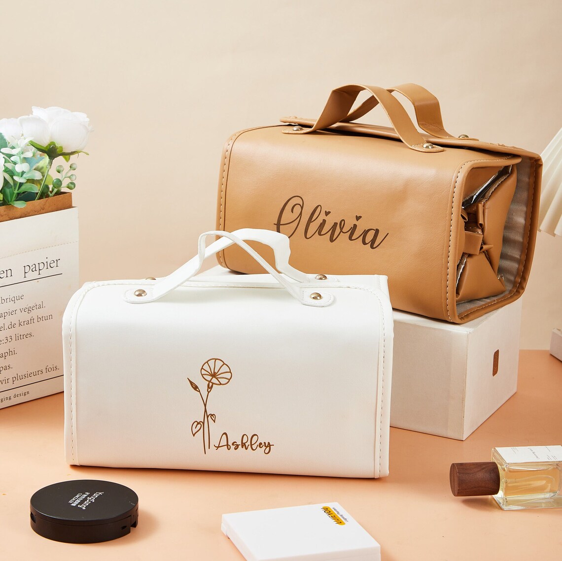 Personalized Multifunctional Birth Flowers Roll-Up Makeup Bag