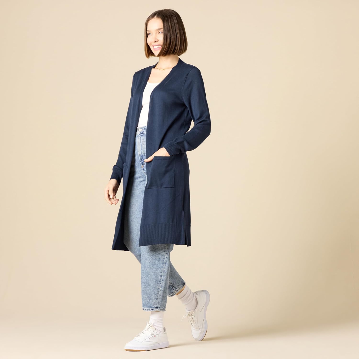 Women's lightweight long-sleeved cardigan
