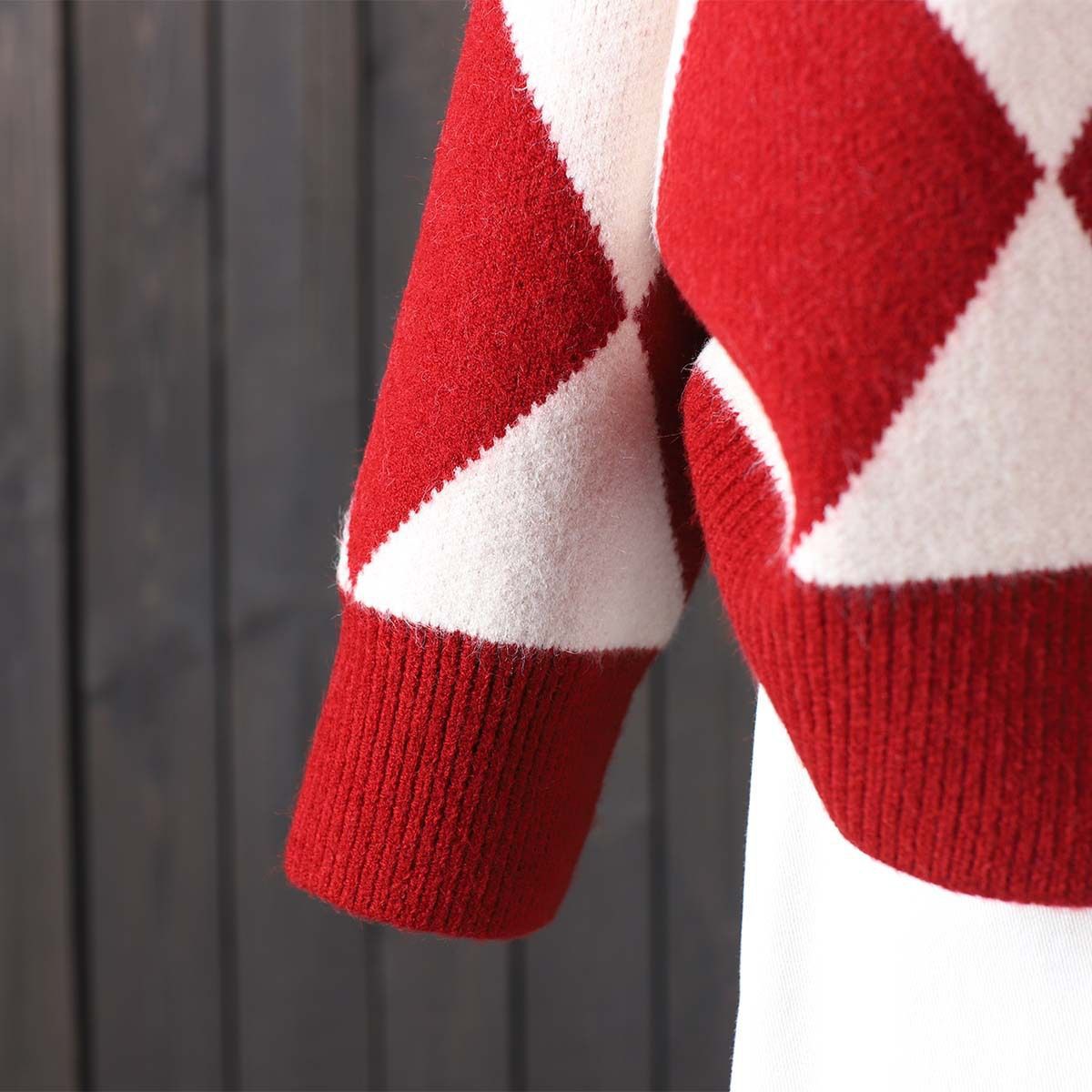 Women's three-dimensional diamond knitted sweater coat