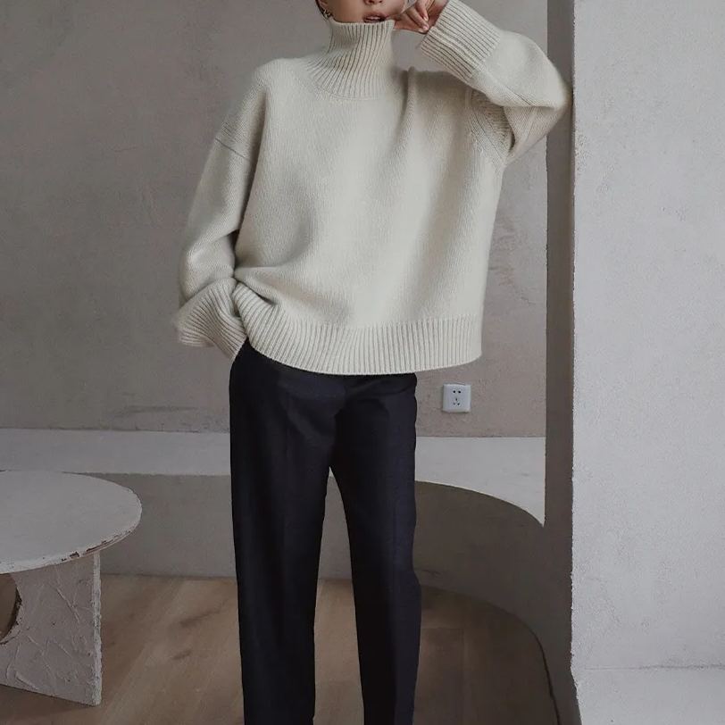 Women's loose pullover silhouette sweater knitted bottoming shirt