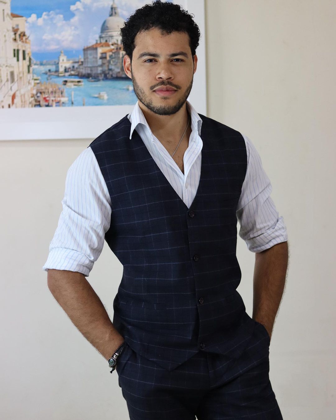 Business Men Suits Tailor-Made 3 Pieces Formal Tuxedo Coat Slim Fit Wedding Tuxedo Blazer Groom Groomsman Formal Tailored Prom