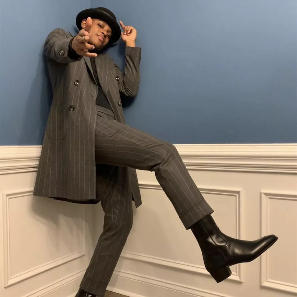 Dark Gray Men Suit Tailor-Made 2 Pieces Long Blazer Pants Tuxedo Double Breasted Pinstripes Fashion Wedding Groom Prom Tailored