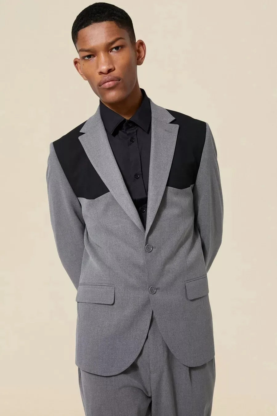 Gray Business Men Tuxedo with Notched Lapel 2 Pieces Formal Wedding Groomsmen Tuxedo for Prom Set Jacket Pants