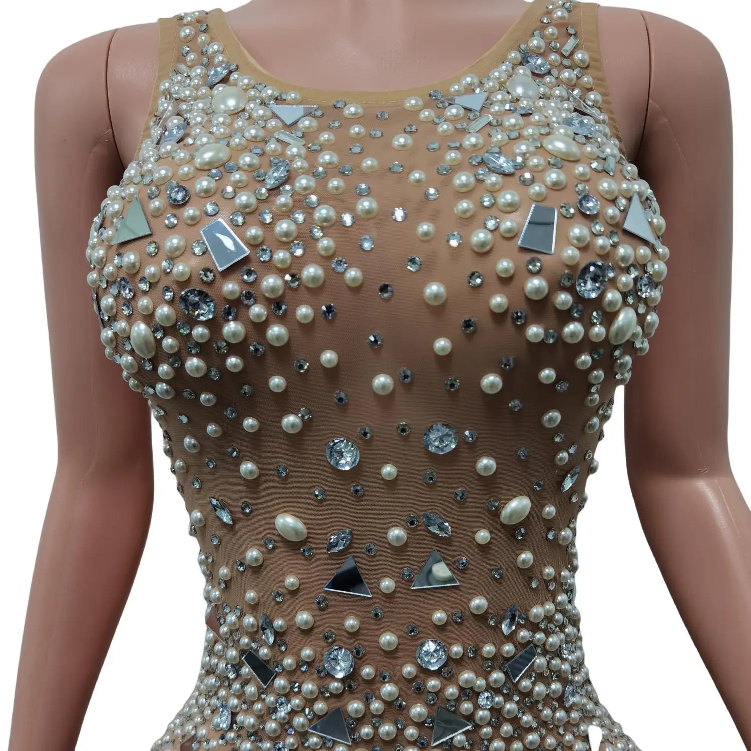 Luxurious Halter Sparkly Beaded Crystals Women Cocktail Birthday Party Gowns Shinny Mirror Black Girl Long Prom Dresses