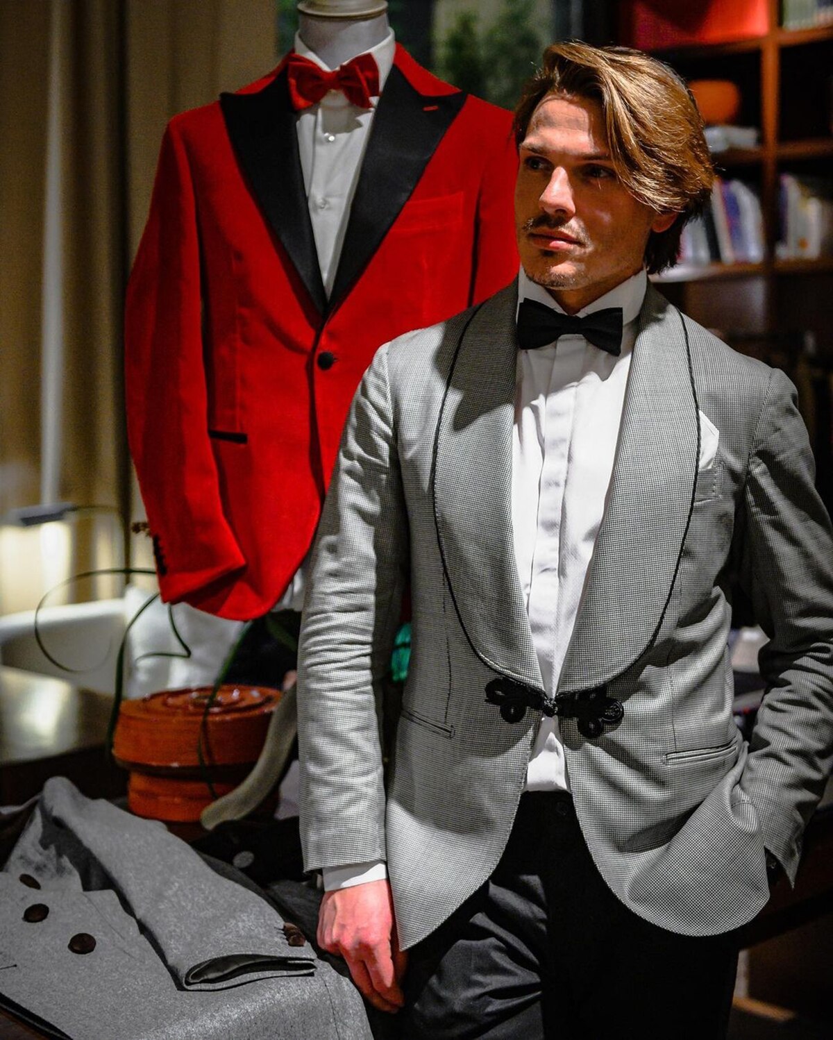 Men's Suit 2 Pieces Gray Blazer Black Pants Chinese Button Sheer Lapel Business Slim Modern Wedding Groom Tailored Costume Homme