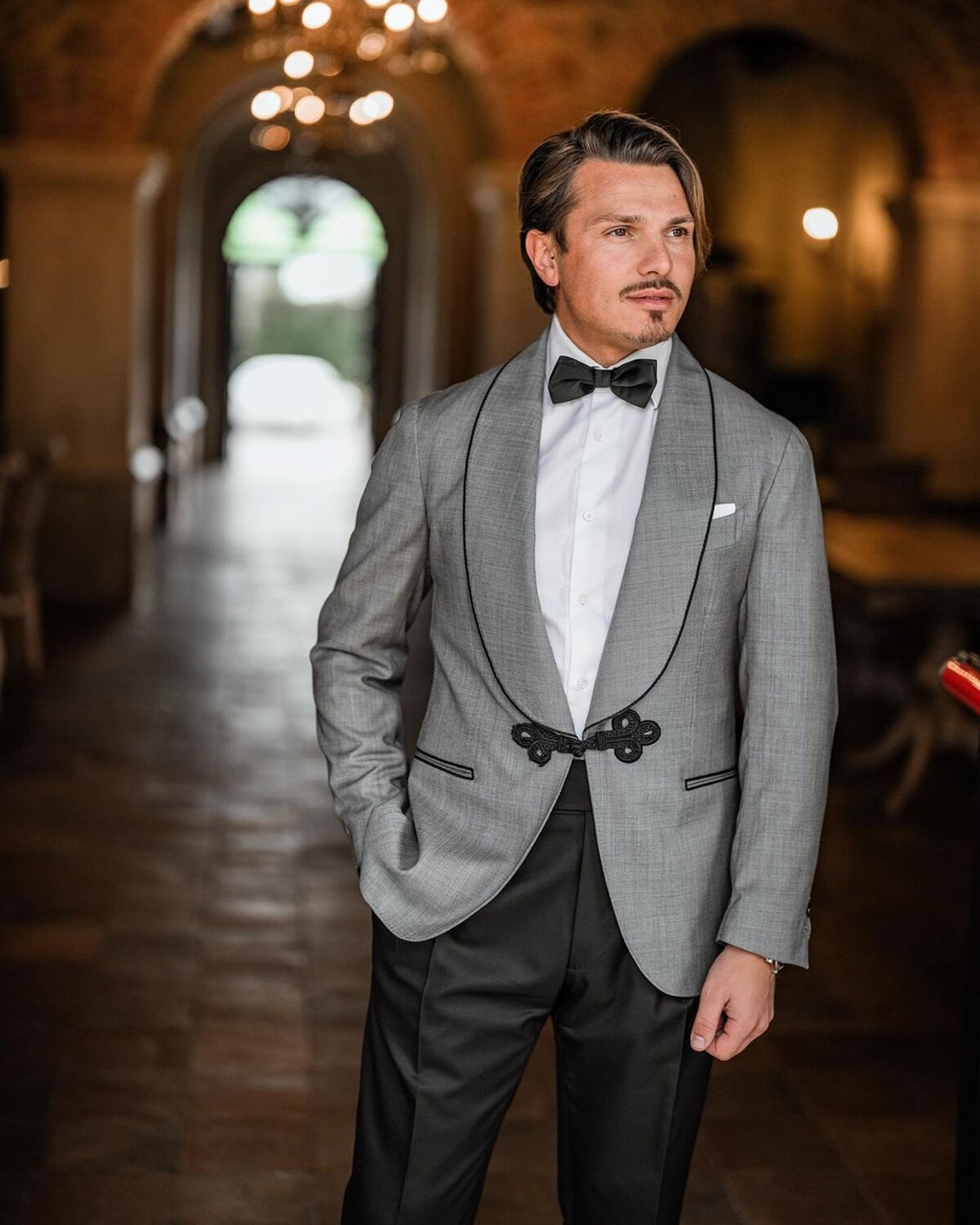 Men's Suit 2 Pieces Gray Blazer Black Pants Chinese Button Sheer Lapel Business Slim Modern Wedding Groom Tailored Costume Homme