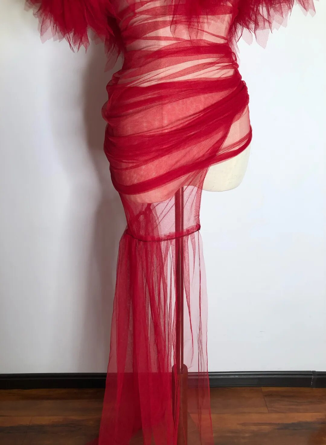 Night Club Fashion Mesh Dress for Women Special Occasion Dresses Tail Brand Designer Wedding Cocktail Party Dress with Gloves