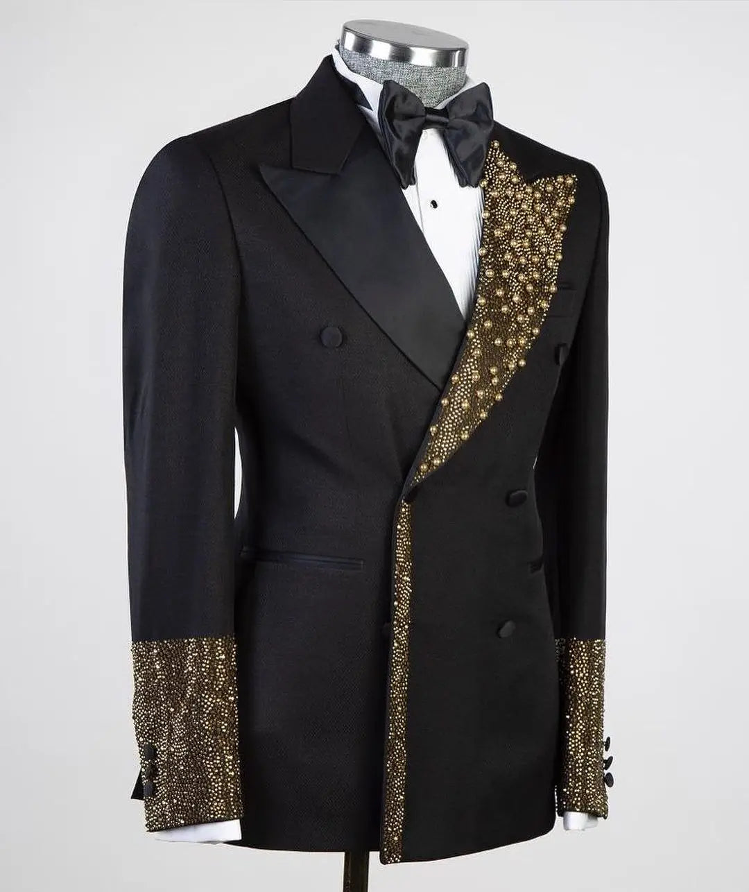 One Piece Blazer Men Suits Tuxedo Appliques One Button Peaked Lapel Satin Formal Pearls Beads Party Wedding Plus Size Tailored