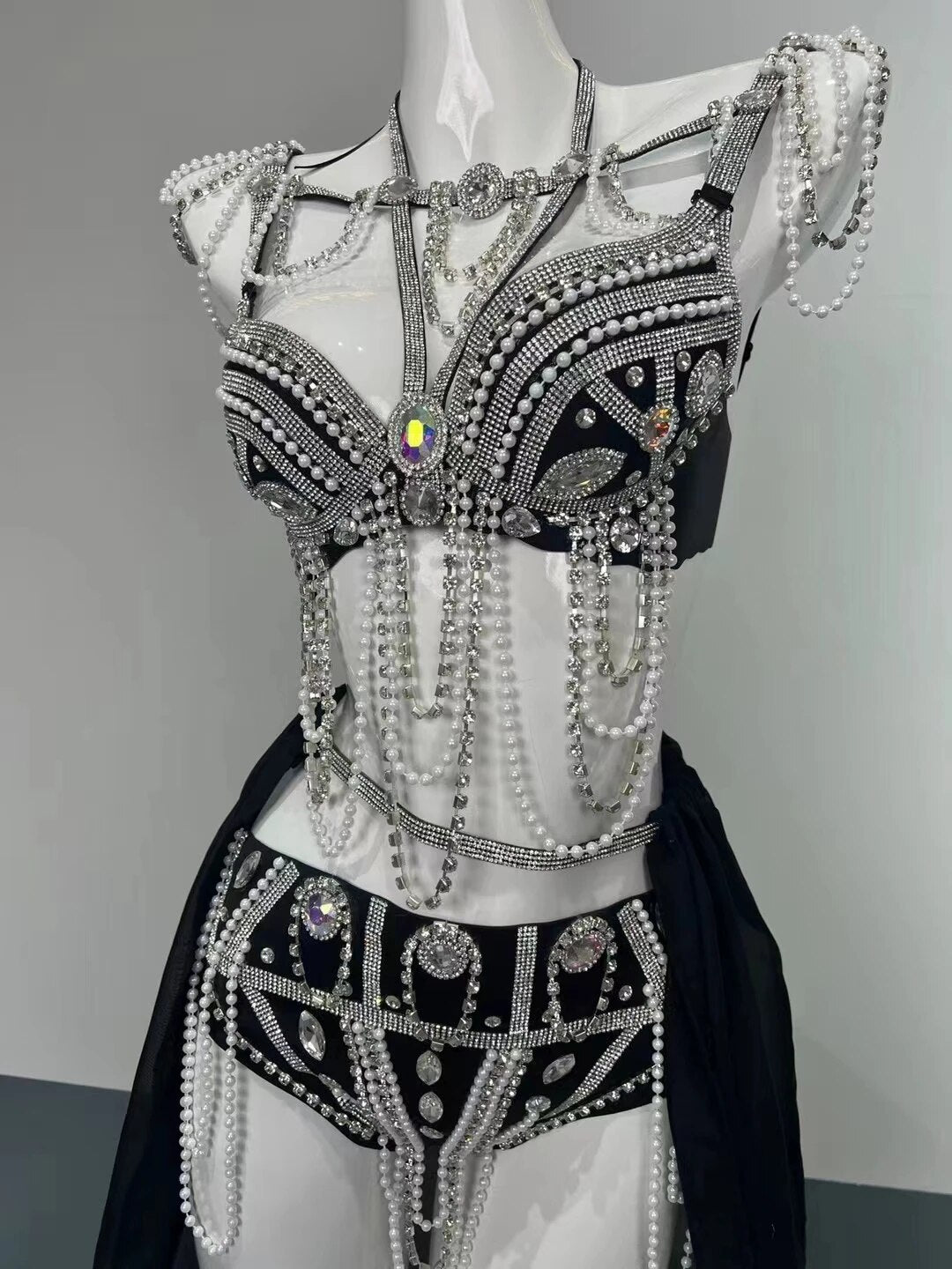 Sexy Shiny Rhinestones Chains Bikini Disco Performance Stage Wear Club Party Show Women Pole Dance Costume Nightclub Rave Outfit