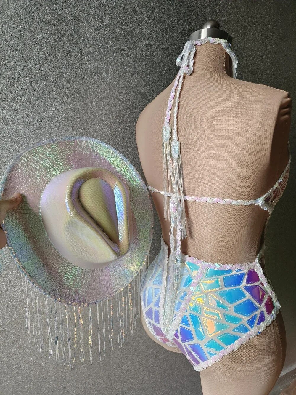 Shiny Sequins Sleeveless Halter Bodysuit with Hat for Women Sexy Performance Dance Costume Nightclub Singer Dancer Stage Wear