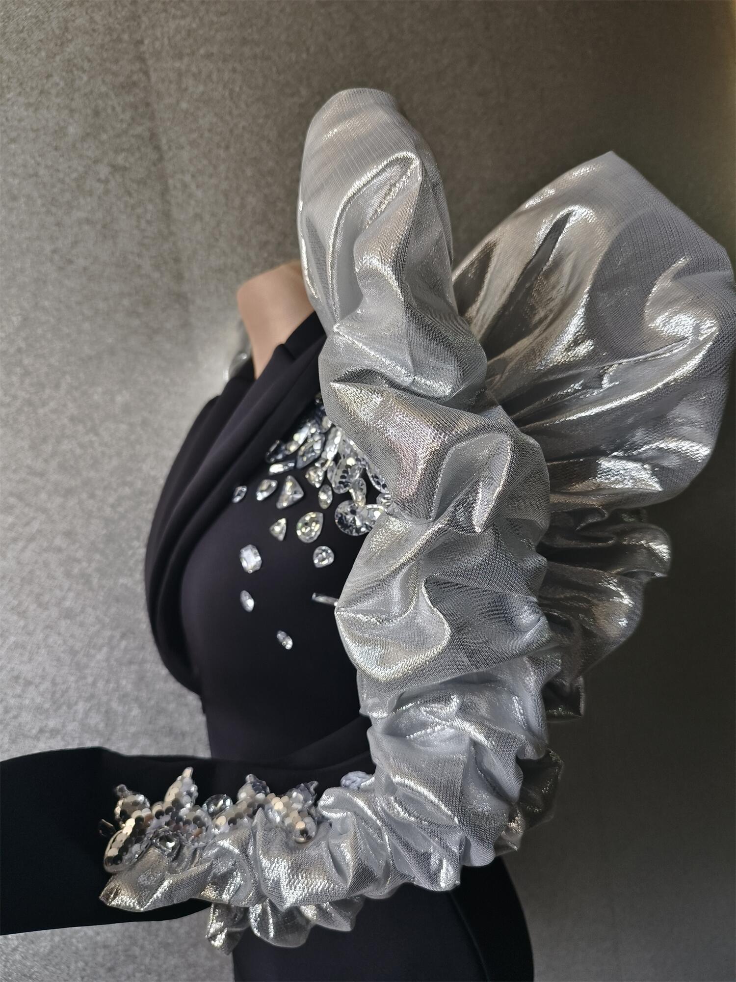 Sparkly Rhinestones Exaggerated Sleeves Black Jacket Sexy Singer Dancer Nightclub Jazz Dance Costume Performance Show Wear