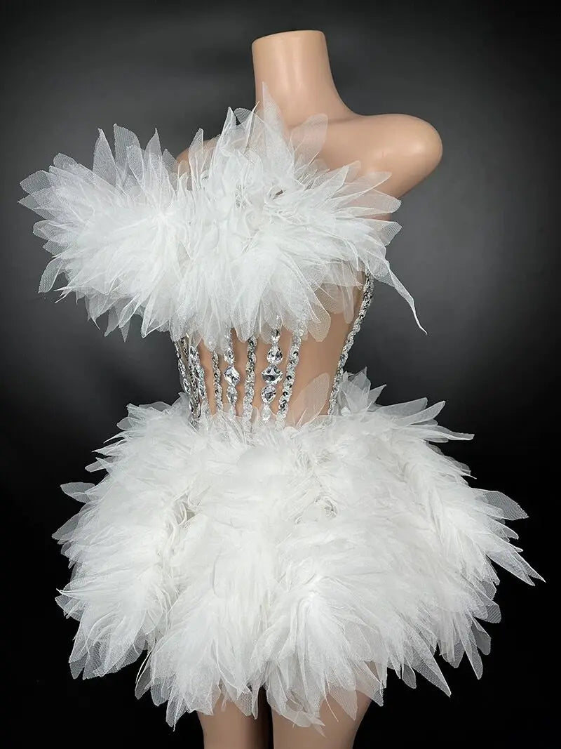 White Color  Sexy Strapless Mini Sheath Two-Pieces Set Birthday Evening Party Dress Bar Nightclub Singer Dancer Stage Wear