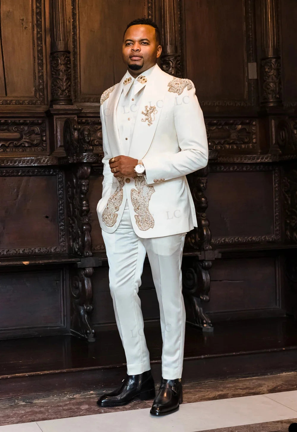 White Gold Appliques Beadings Wedding Groom Men Suits 2 Piece Blazer Pants One Button Tuxedo Formal Work Prom Plus Size Tailored