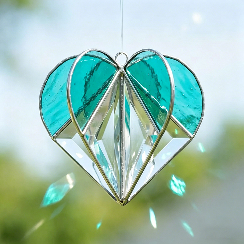 ☀️Colorful Heart-Shaped Glass Suncatcher
