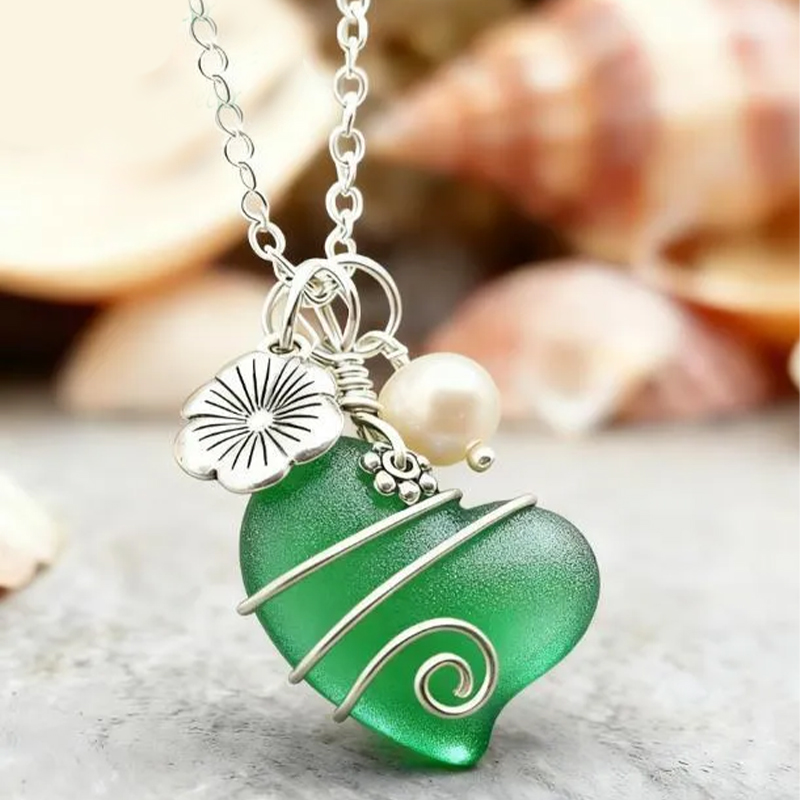 💖Handcrafted Heart Sea Glass Necklace