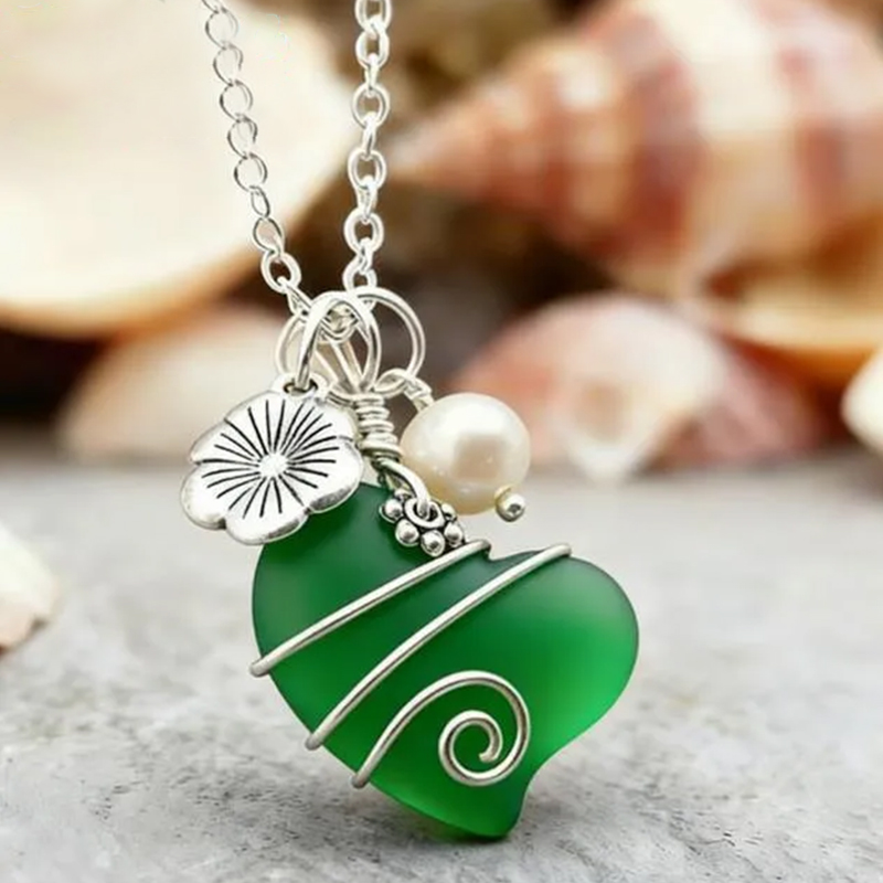 💖Handcrafted Heart Sea Glass Necklace