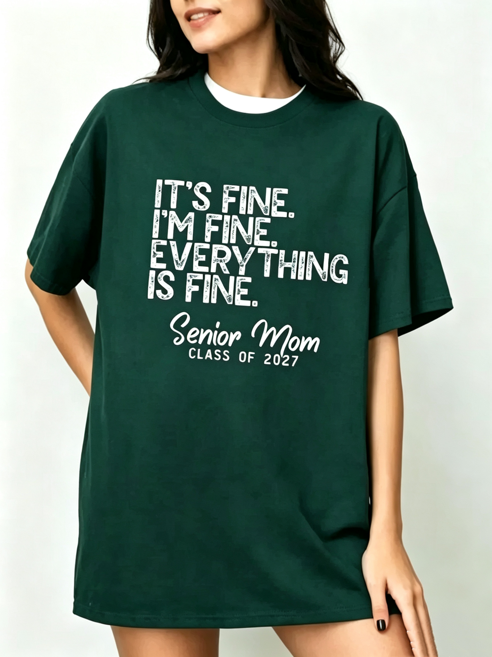 Senior Mom Class of 2027 Proud Parent Graduation T-Shirt