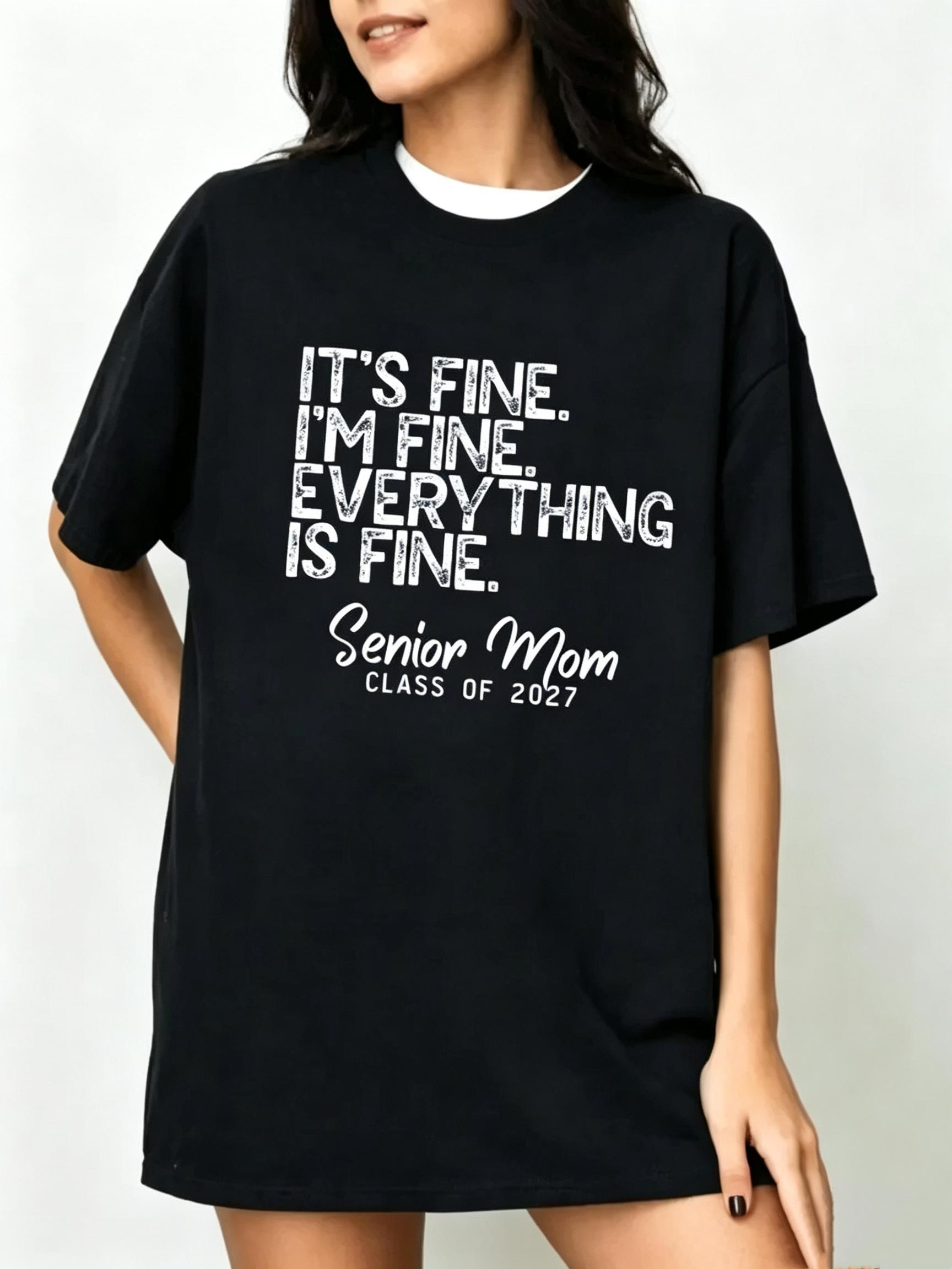 Senior Mom Class of 2027 Proud Parent Graduation T-Shirt