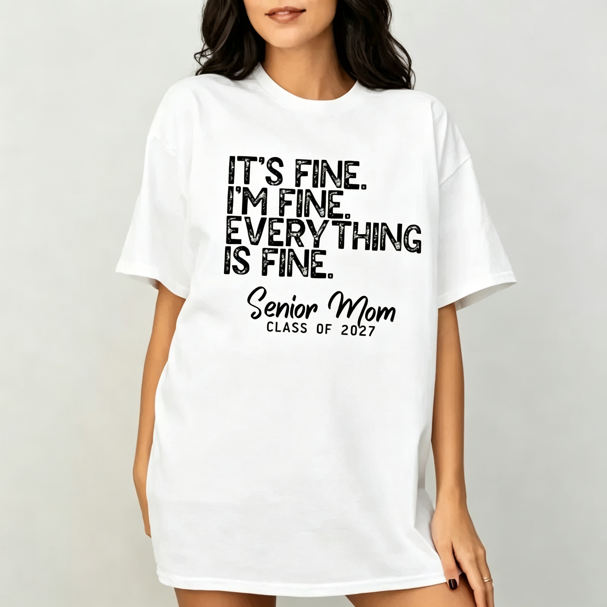 Senior Mom Class of 2027 Proud Parent Graduation T-Shirt