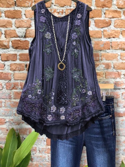 Vintage Handmade Floral Embroidery Top