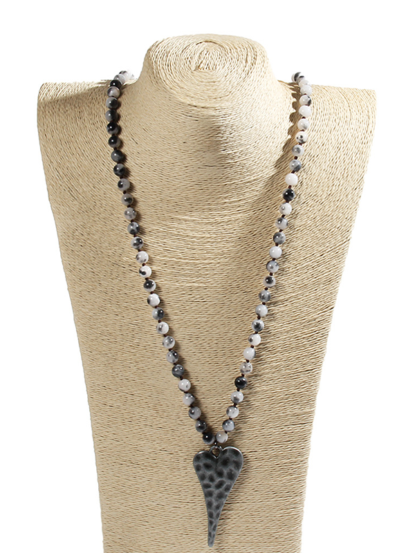 Retro Natural Beaded Heart Necklace