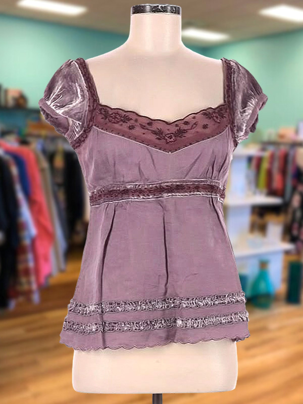 Women's top | Vintage Lace Velvet Flower Bud Sleeve Top |Website-shopcharmingrose